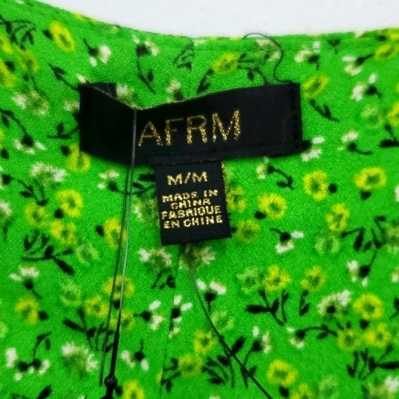 NEW AFRM Hough Tie Neck Peplum Top In Vert Ditsy Medium - Picture 6 of 8